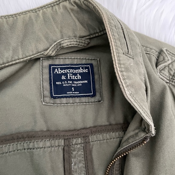 Abercrombie & Fitch Army Green Cargo Utility Twill Jacket - Picture 5 of 6